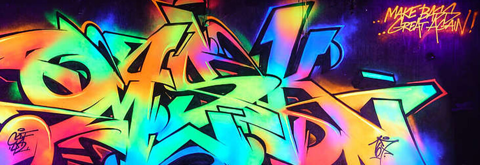 Peinture graffiti fluorescente à la bombe de peinture
