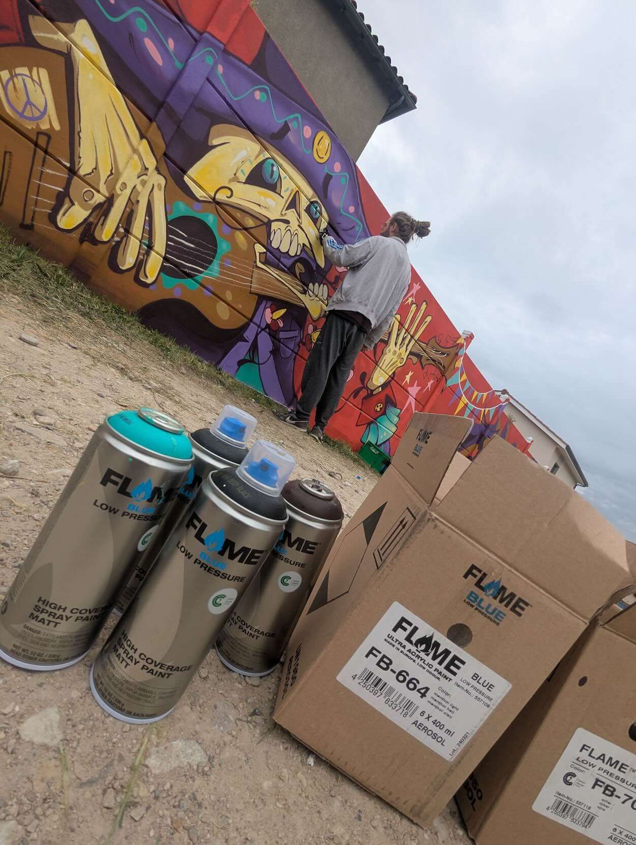 Urban Painters est partenaire du graffiti crew lyonnais GEK