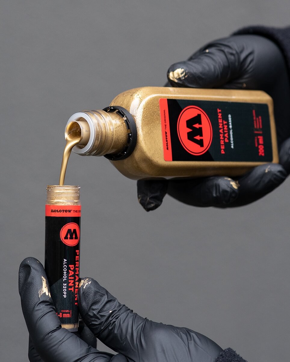 Remplissage du marqueur Permanent Paint