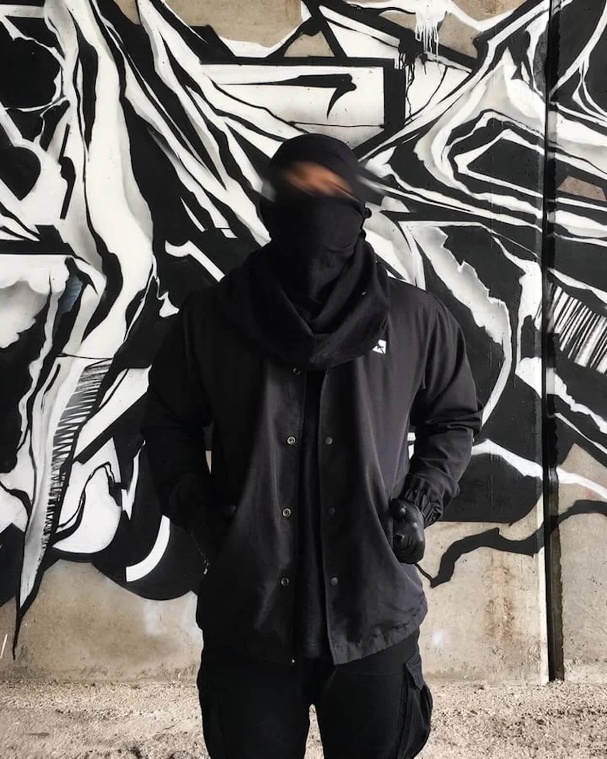 photo du graffeur ASMOE ROC 