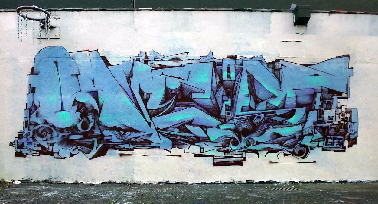 Graffiti par l'artiste français NEIST
