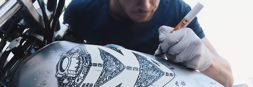 Image : Décorer une moto avec des marqueurs avec Mister Walt