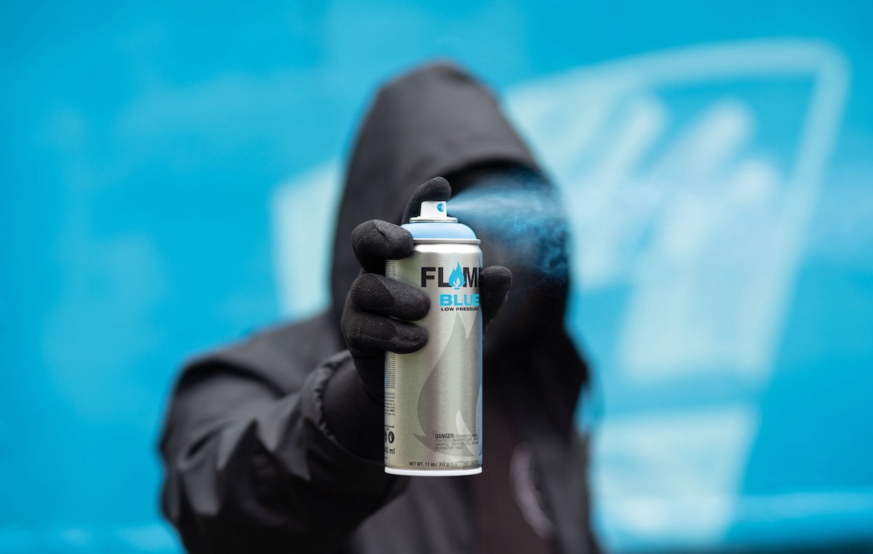 La bombe de peinture Flame Blue