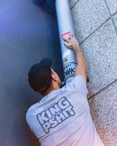 t-shirt urban painters King of The Pshit